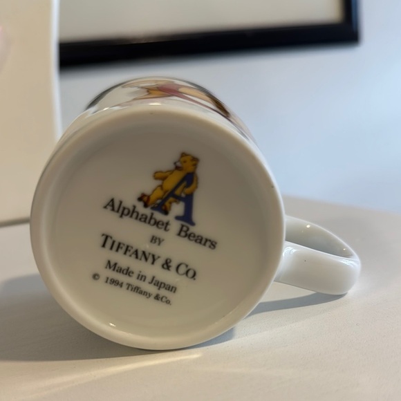 Tiffany & Co Alphabet Bears Porcelain ABC Child Mug - Picture 5 of 5